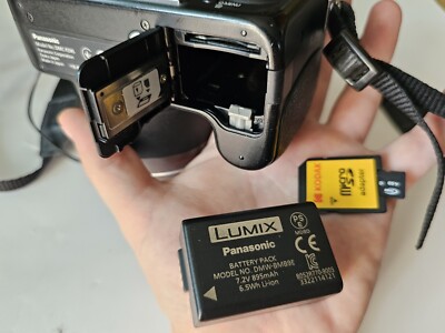 Appareil Photo Bridge Panasonic LUMIX DMC-FZ45 - Pour Pièces Détachées / Ne Fonctionne Pas
