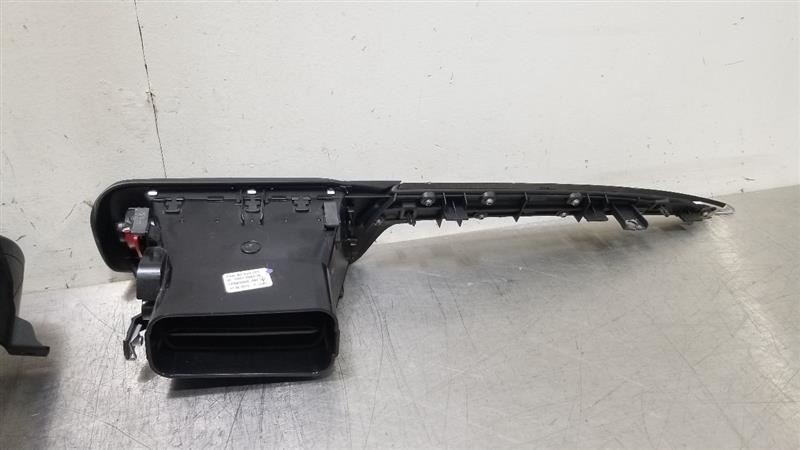 Maserati Levante 2019-2019 Dash trim bezel
