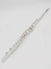 Yamaha YFL-262 Open-Hole Standard Student Flute Beginner Silver W/Case