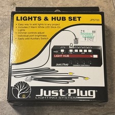 WOODLAND SCENICS 5700 LIGHTS  HUB SET JUST PLUG LIGHTING SYSTEM