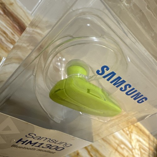 Samsung Wireless Hands Free Ear Piece HM1300 Headset Bluetooth NEON GREEN - Picture 7 of 8