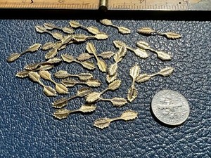 30 Vintage Gold Fold Over 22mm Pendant Connector Leaf Feather Pinch Bails Lot