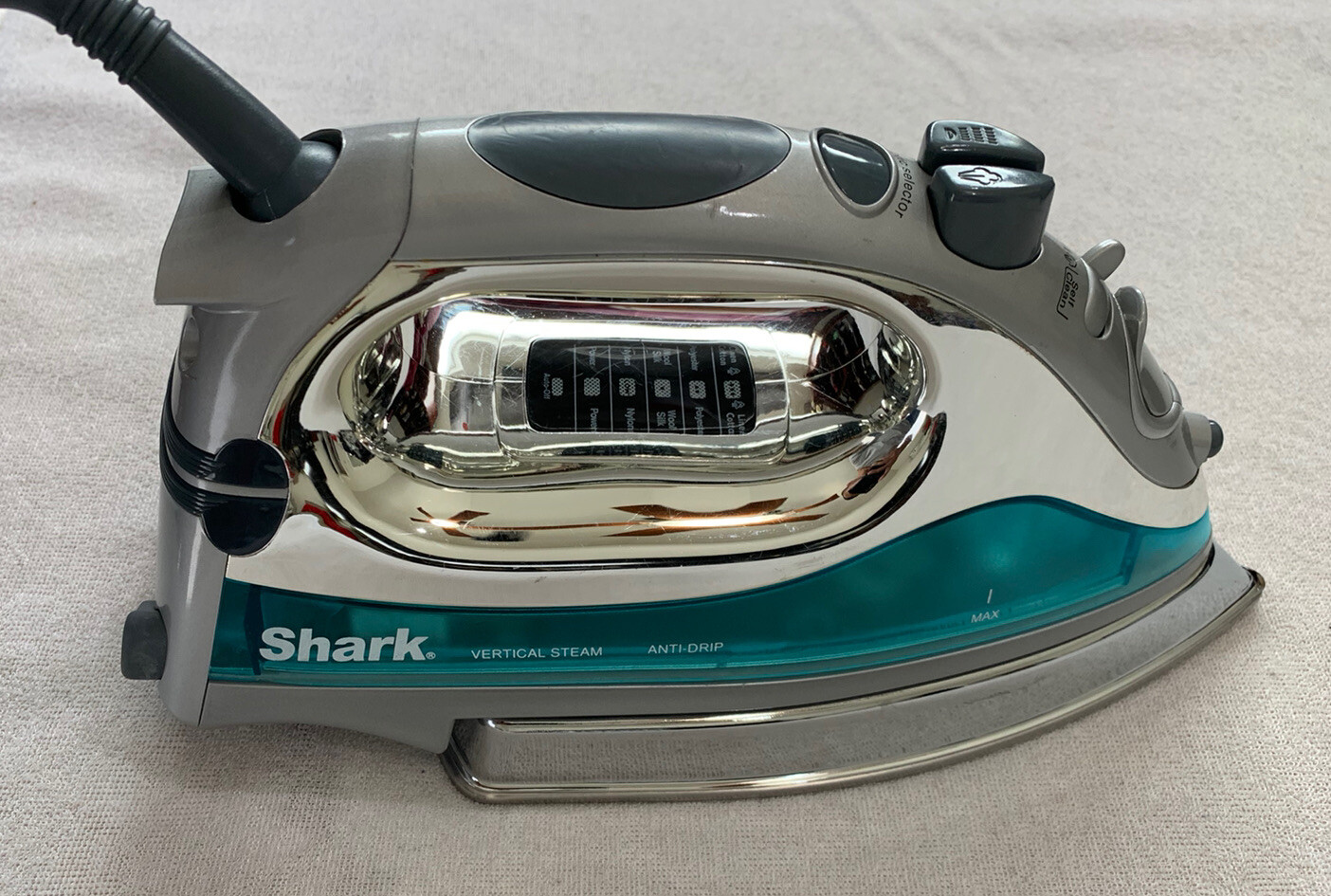 Shark Lightweight Professional 1500w Steam Iron Vertical Anti Drip Works G1462 For Sale Online Ebay