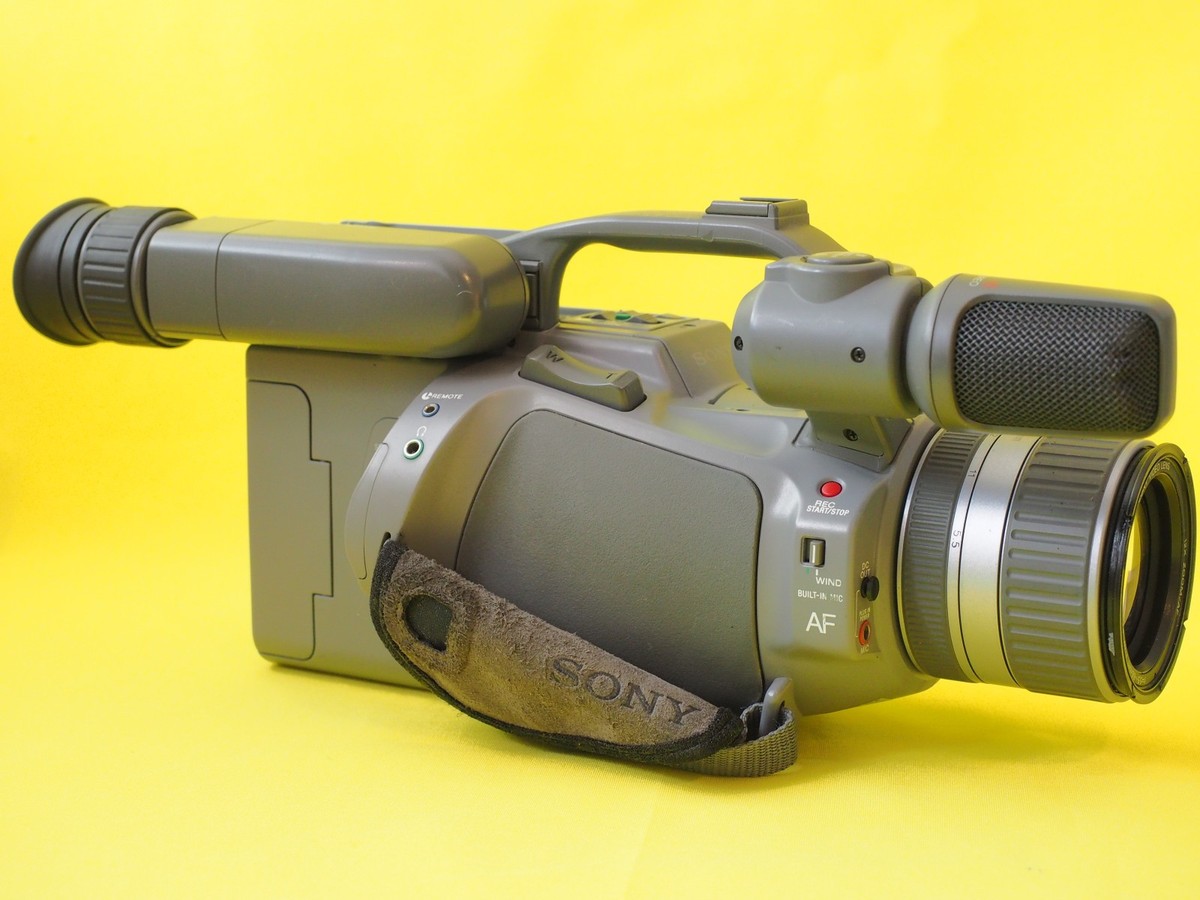 Sony Handycam CCD-VX3 Camcorder for sale online | eBay