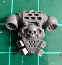 Space Marine Decorated Backpack D | Dark Vengeance | Warhammer 40K Bit Kitbash