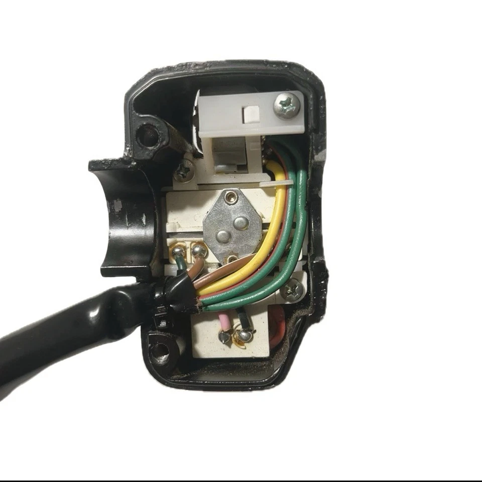 DEVIO LUCI COMANDO FRECCE MBK BOOSTER 100 ORIGINALE  - Immagine 3 di 3