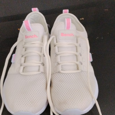 Bench Frauen Sneaker Low Top Schnürung atmungsaktiv Weiß/Rosa EU 39