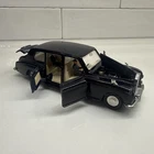 Vintage Dinky Toys Black Rolls Royce Phantom V 152 England Driver & 1 Passenger