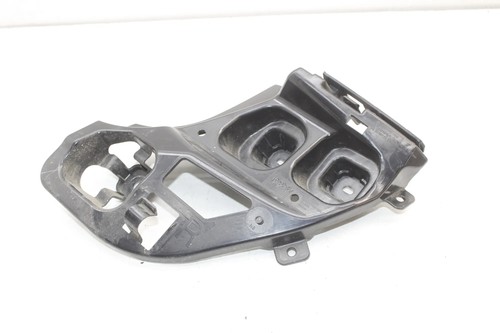 BMW F40 Stoßstangenhalter hinten rechts 7461398 1.50 Petrol 103kw 2022 34923595