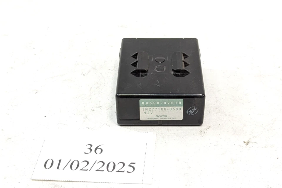 Unidad de módulo de control amplificador de aire acondicionado Toyota Avalon 1995-1999 OEM 88650-07010 Foto 2 de 4