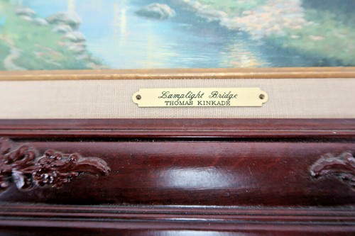Thomas Kinkade Framed "LAMPLIGHT BRIDGE" on Canvas Brushwork Textured With COA - Picture 2 of 9