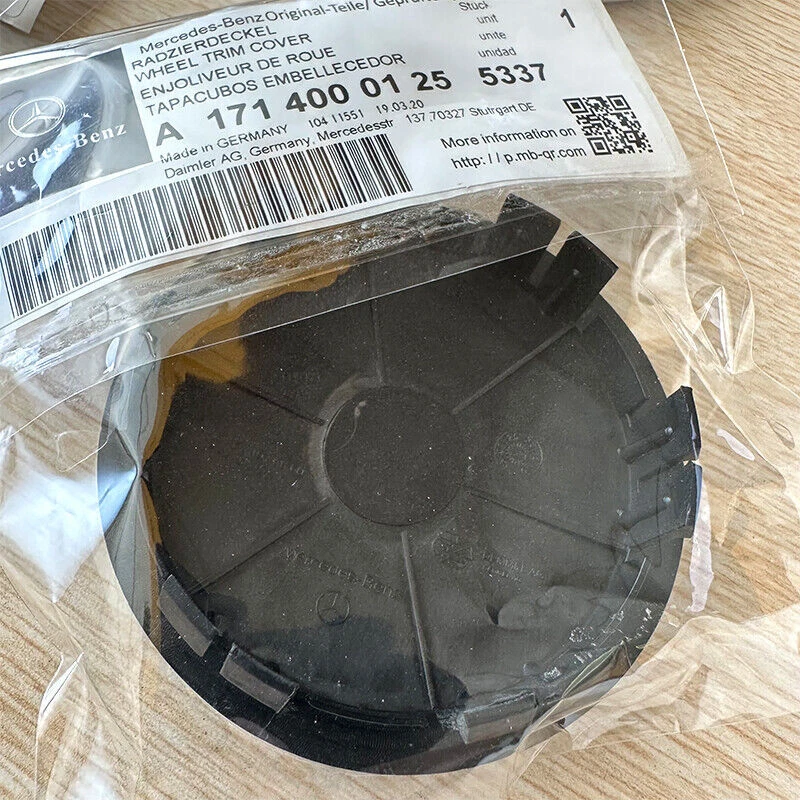 Tapacubos/centro de rueda de aleación AMG genuina Mercedes Benz, (corona de laurel, negro) Foto 4 de 4