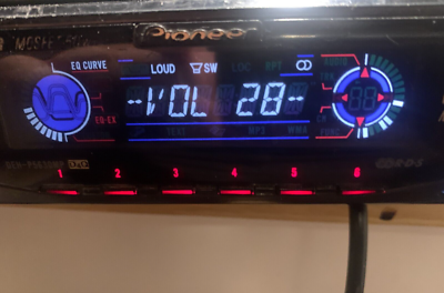 PIONEER DEH-P 5630mp RDS multicolor In Dash Receiver parametric EQ