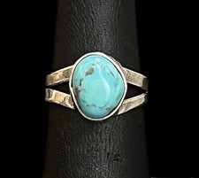 Vintage Native American sterling silver turquoise ring Size 6