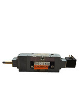 NEW NO BOX Bosch Pneumatic Solenoid Valve 0 820 035 002