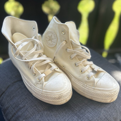Converse Chuck Taylor All Star High Top Sneaker Stoff Beige Gr. 38