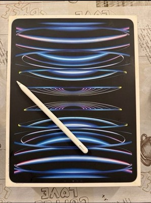 Apple iPad Pro 6. Gen 128GB, Wi-Fi, 12,9 Zoll - Inklusive Apple Pencil der 2 Gen