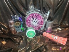 Trendy 6-Piece Beauty Care Set - Ready to Gift Makeup Bundle, Eyes, Lip Gloss,