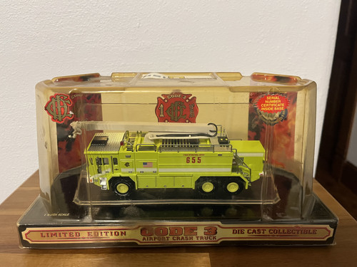 1999 Code 3 Chicago O'Hare Fire Dept Oshkosh Crash Tender Fire Truck ...