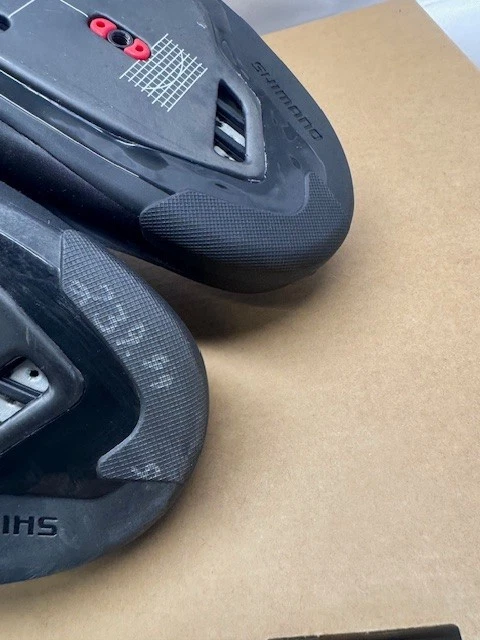 Shimano RC7 Men's Cycling Shoe-SH-RC703 -WIDE LARGE  Size 10-BLACK*New - Image 3 of 4