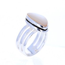 Pearl Ring, Sterling Silver, Modern Mother of Pearl Ring, Unique Band Design