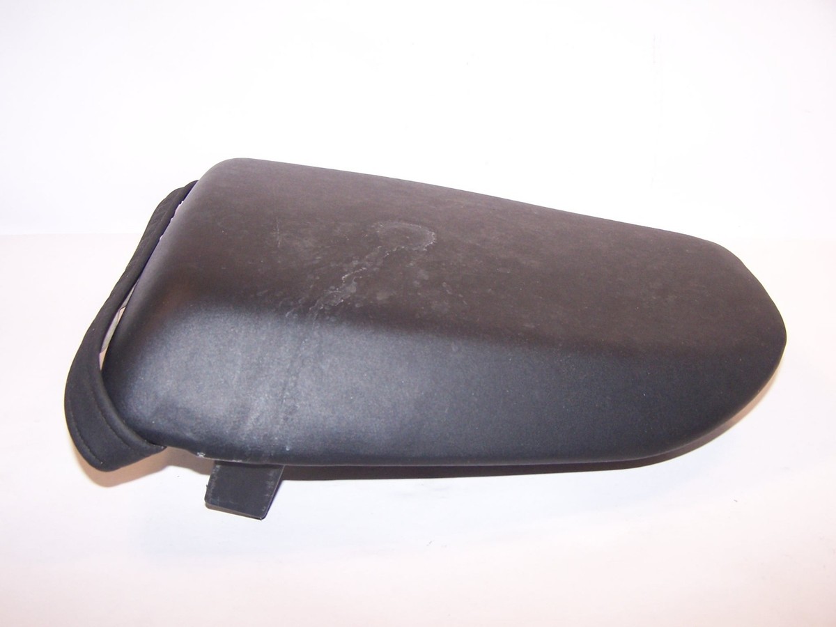 KAWASAKI ZX9R REAR PASSENGER SEAT 53001-1725-MA ZX 9R 9 R KAWASAKI ZX9R REAR PASSENGER SEAT 53001-1725-MA ZX 9R 9 R