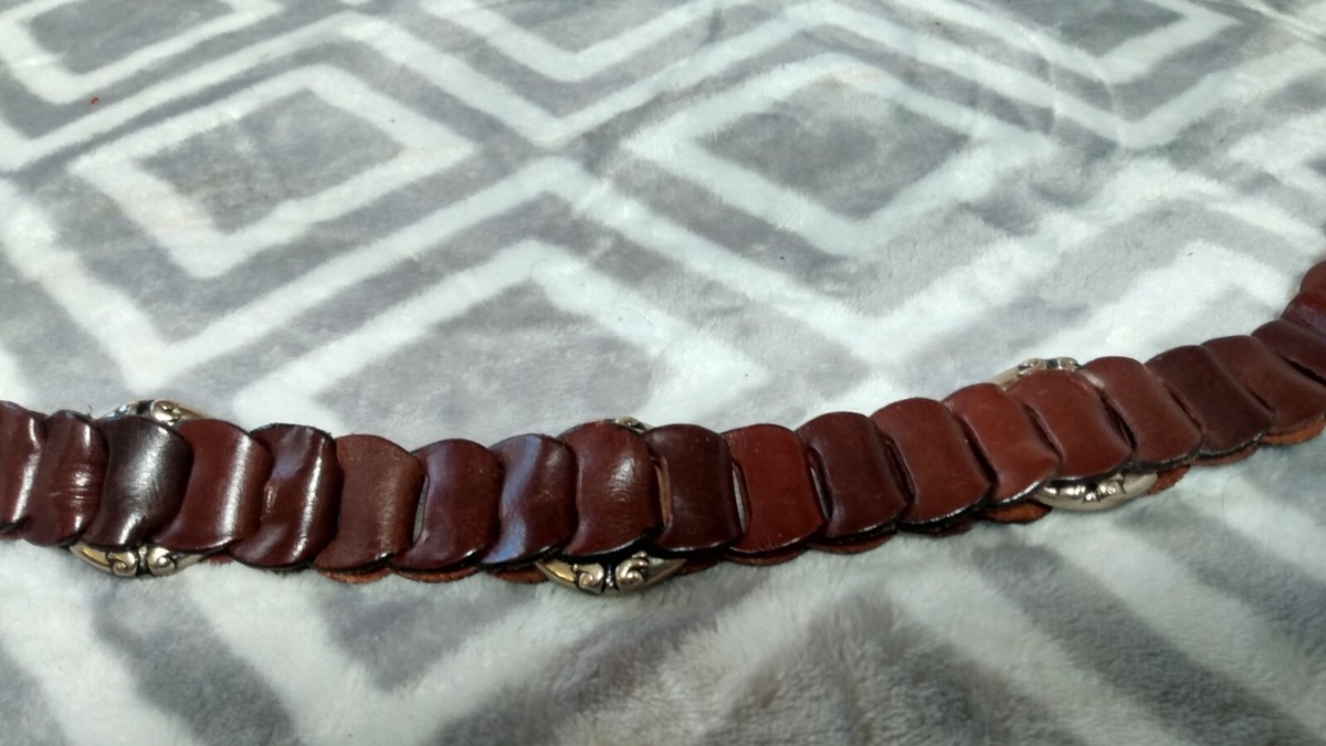 Vintage Donna Katz Brown Leather Brass Braided Woven Silver Heart Boho Belt M Donna Katz Vintage Brown Silver Tone Medallion Leather Woven  main image 2