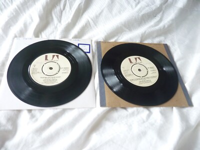 Crystal Gayle 2 C&W pop 7''s Talking In Your Sleep Dont It Make Your Brown Eyes B