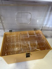 Vintage Wilson Wil-hold Retro Harvest Gold Plastic Sewing/Storage Box w/2 Trays