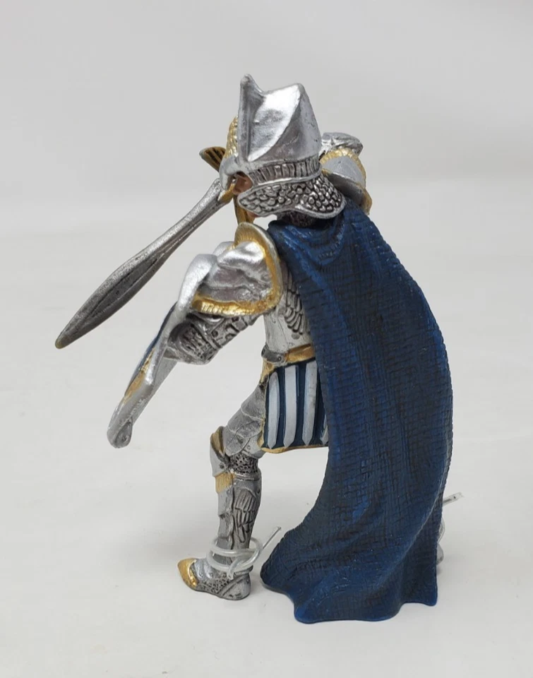 Schleich World of History Knights 70110 Griffin Knight Swordsman Fantasy Figure - Image 3 of 4