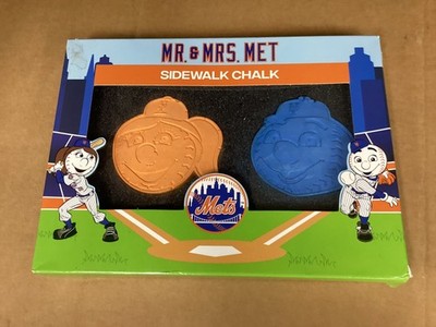 Mr. & Mrs. Met Sidewalk Chalk