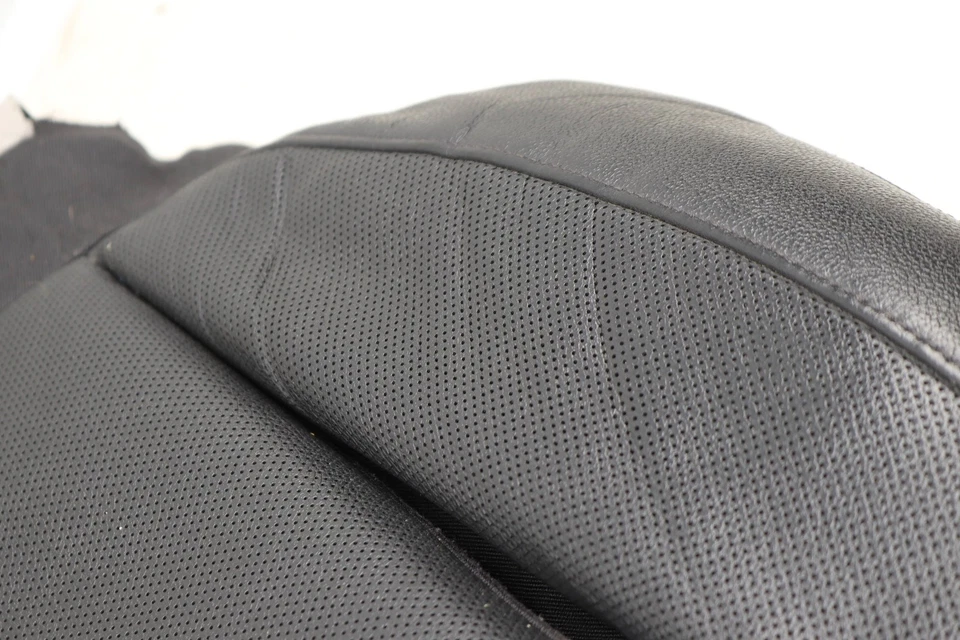 AUDI A8 QUATTRO 2011-2018 - Cojín inferior de cuero delantero izquierdo Foto 2 de 4