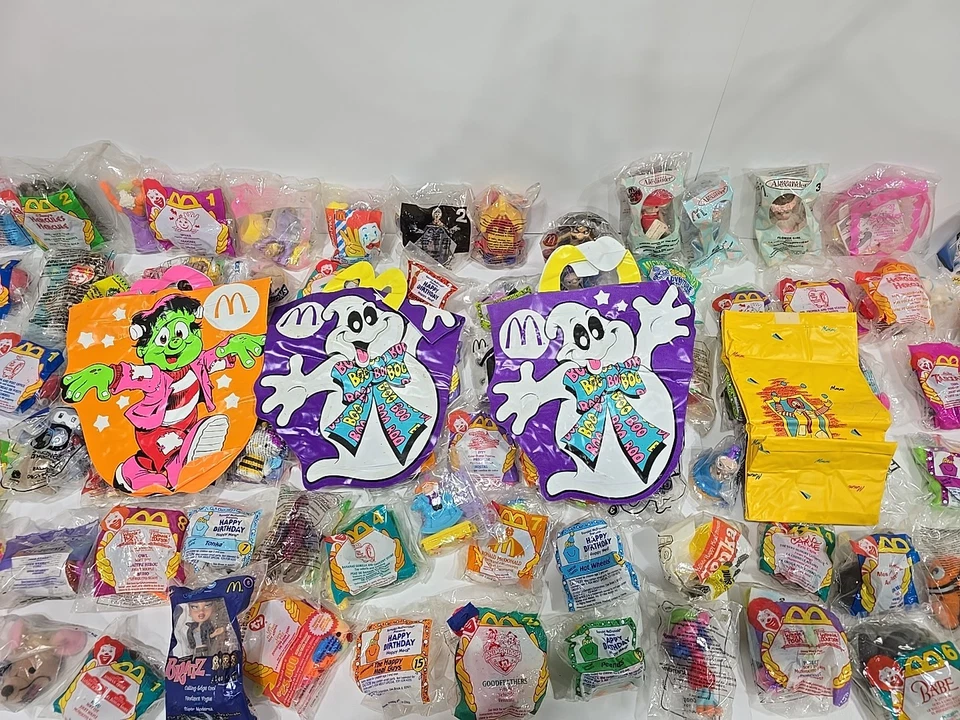 Vintage McDonald's Happy Meal Toys, 4 Vinly Bags Bratz,Disney, 104 pcs Free S&H - Image 2 of 4