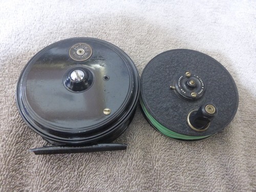 Lot - A J. W. Young & Sons Pridex 3 1/2 alloy reel