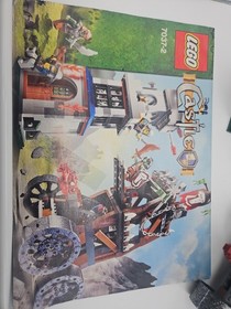 LEGO Castle: Tower Raid (7037) Almost Complete W 1 Manual & Minifigures