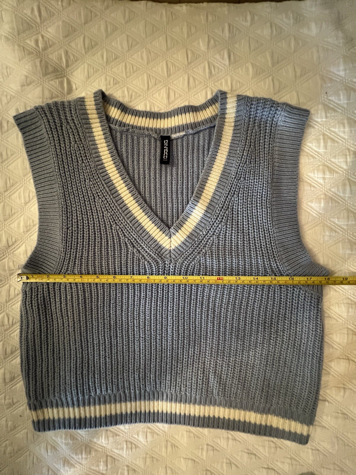 Picture 2 of 6