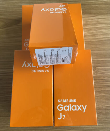 Samsung Galaxy J7 SM-J700F Dual SIM 16GB 5.5" Unlocked Smartphone- New In Box - Afbeelding 1 van 18