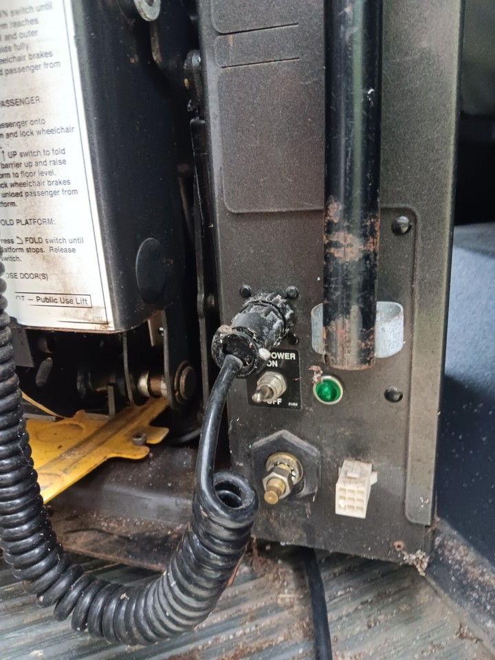 Braun Corp. Wheelchair Lift Model NCL919FIB2 From E350 Handicap Bus