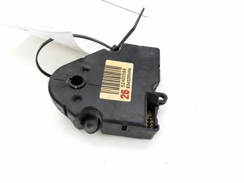 2004 雪佛兰 SUBURBAN 后部暖通空调加热器核心混合门动作器 — 第 2/4 张图片