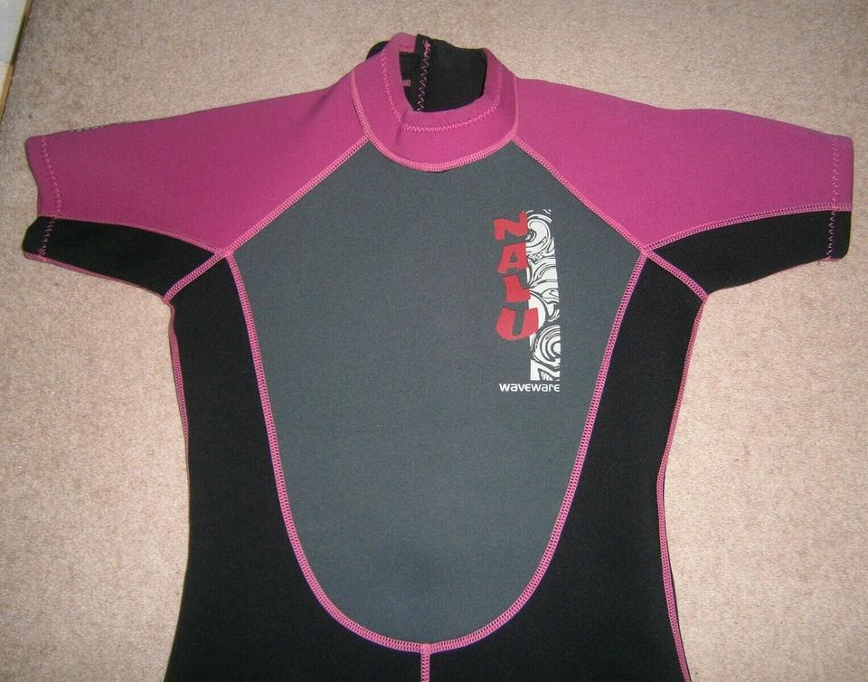 NALU SHORTIE WETSUIT 11, 12 & 13 YEARS OLD 32'' CHEST KIDS TEEN GIRLS