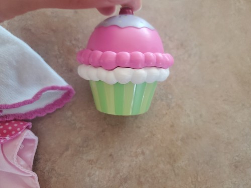American Girl Bitty Baby 2008 Twins Birthday Set Dress Outfit Complete Cupcake - Picture 10 of 24