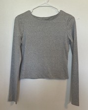 Gray Solid Round Neck Long Sleeve Top Women Size M