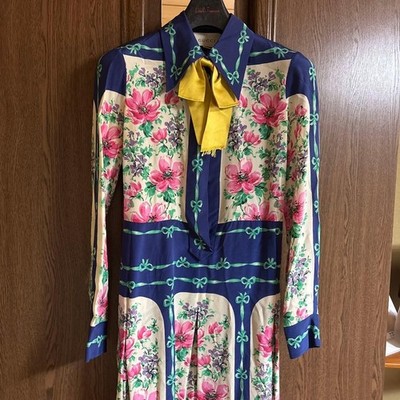 Gucci Silk Floral Bow Tie Long Dress Navy Pink Green Size 38 M Italy Auth  Japan | eBay