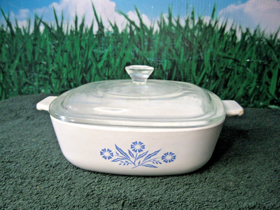 Vintage Corningware 1 Qt Dish. Cornflower Print With Glass Lid. Made In USA