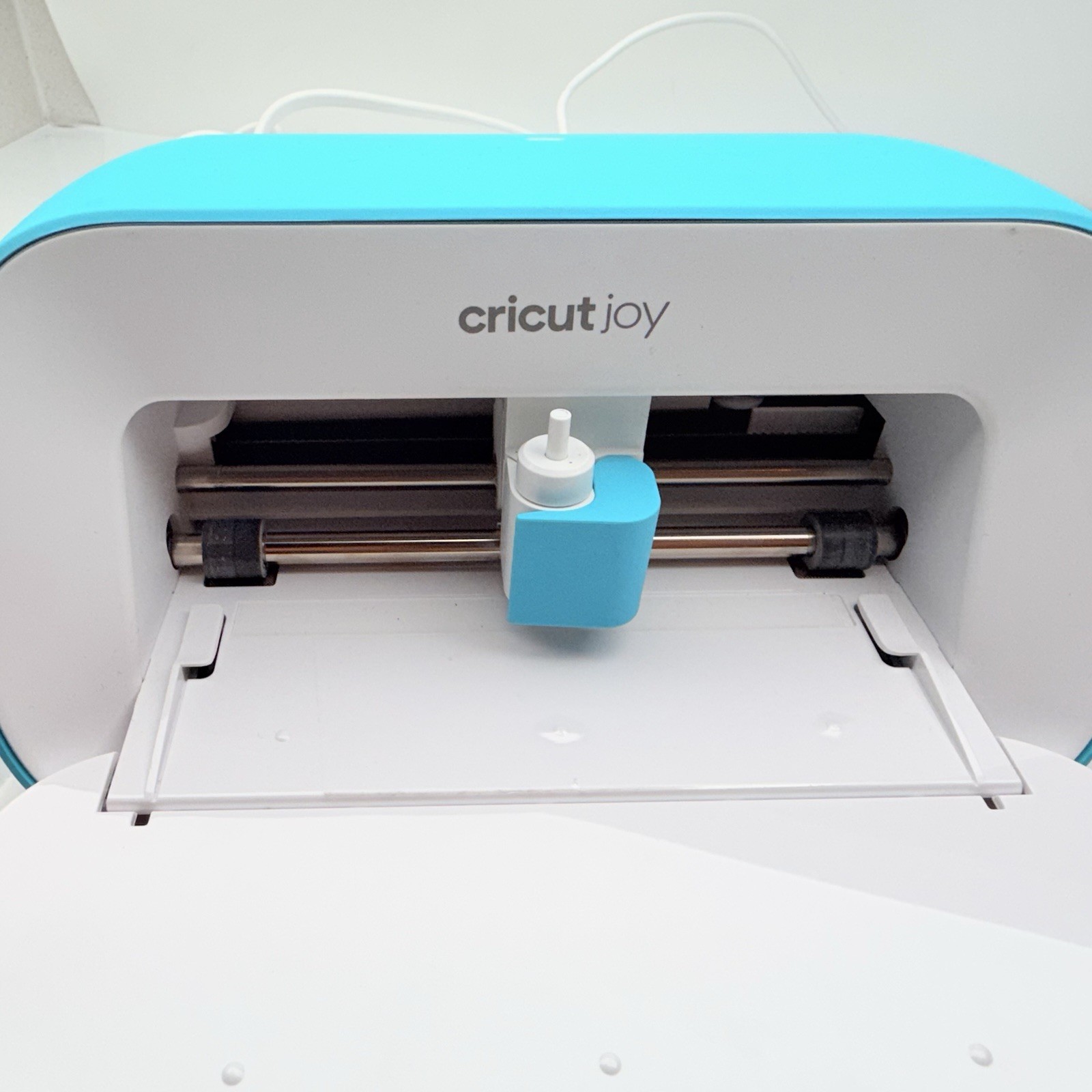 Cricut Joy Die Cutting Machine 2007991 Works Great!!