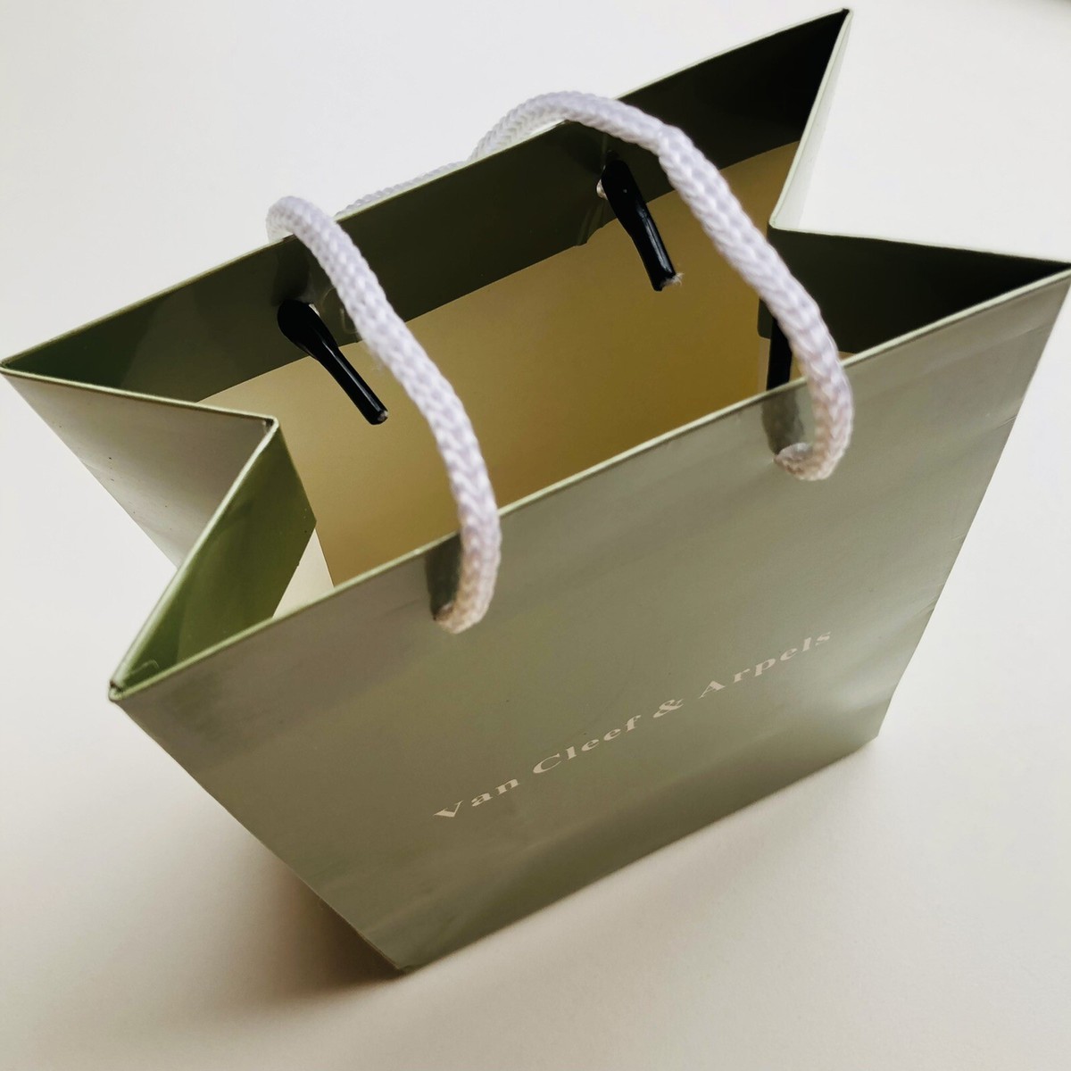 Van Cleef & Arpels ショップ袋 7枚セット Van Cleef & Arpels ショップ袋 7枚セット Van Cleef & Arpels