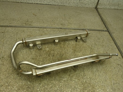 Einspritzleiste BR3E9F797FA 63Tml Ford Mustang VI 3.7 V6 Coupe 15.1564.096