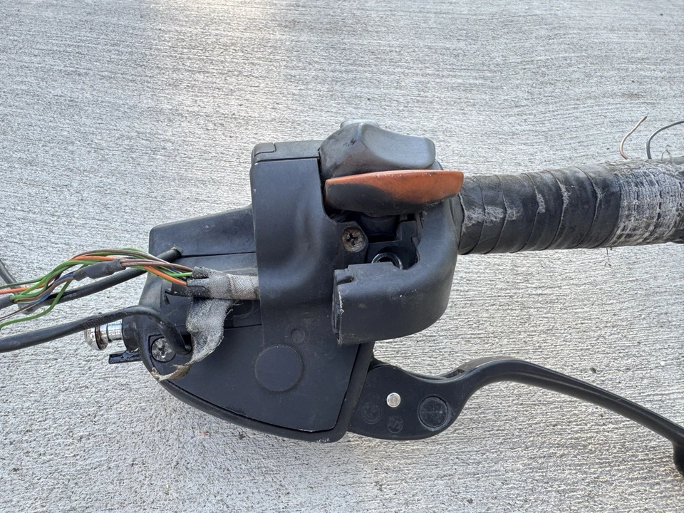 BMW R1150R 2004 ABS palanca de freno derecha y conjunto de acelerador Foto 4 de 4