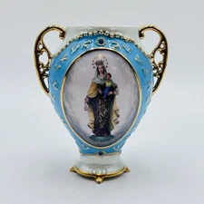 Ardleigh Elliot Visions of Mary Heirloom Porcelain Music Box 2001 “ BASE ONLY”