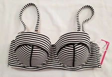 New Women's Xhilaration Swimwear Push Up Underwire Bikini Swimsuit Top Size M